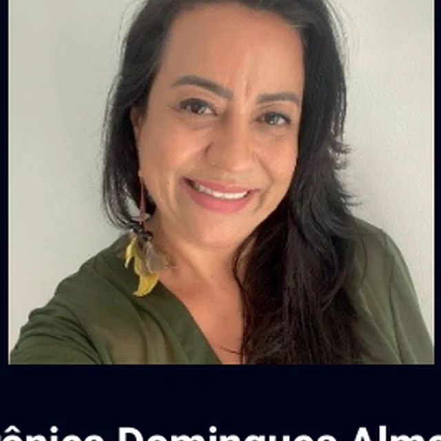 Verônica Domingues Almeida